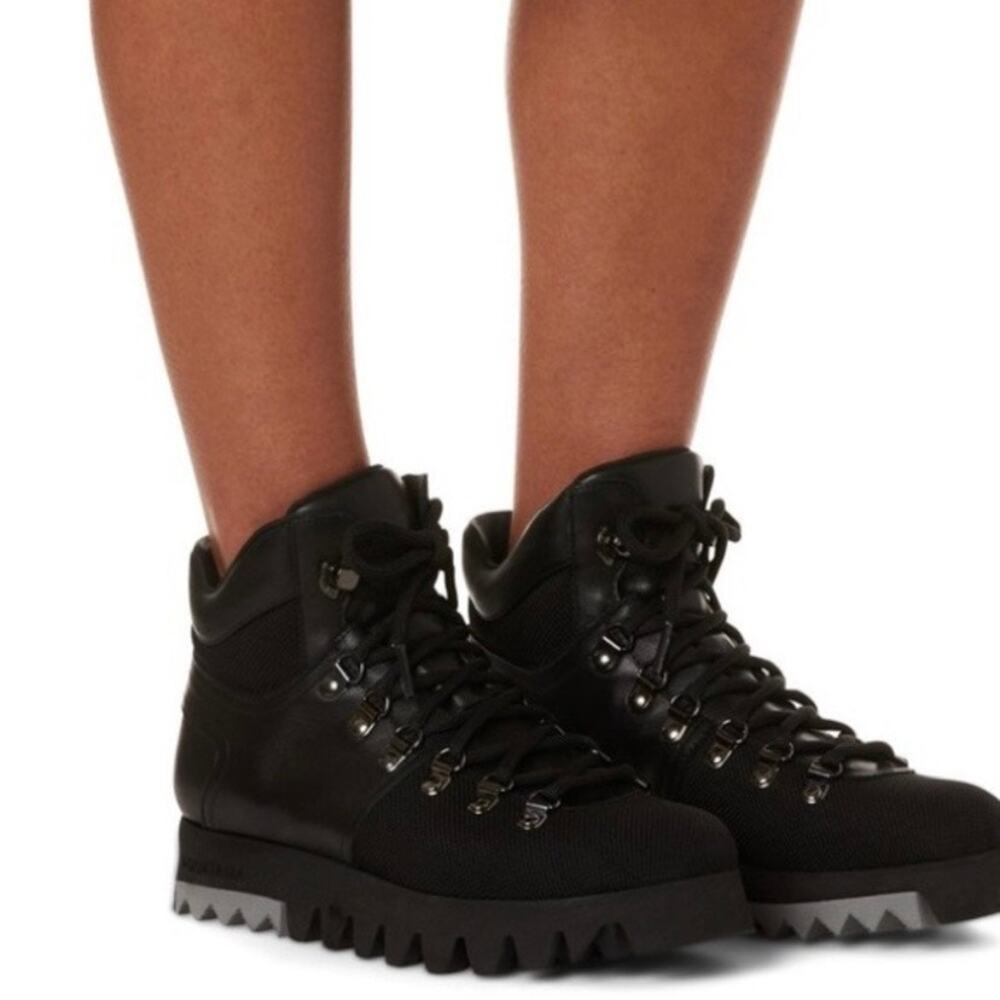 Aquatalia Black Camo Darya Lace Up Lug Sole Boots Sz.8.5 NWOB